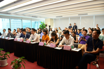 深耕“共享經濟+信息發布+大數據”，引領防走失穿戴設備新時代